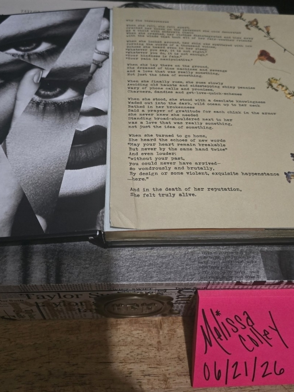 Taylor Swift Reputation VIP Box-Works, But Incomplete - Picture 5 of 8